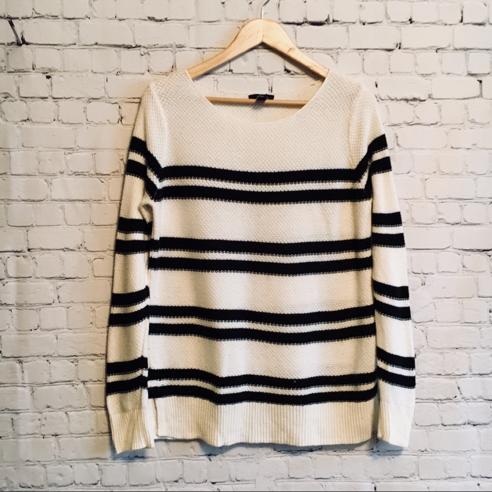Gap stripe sweater